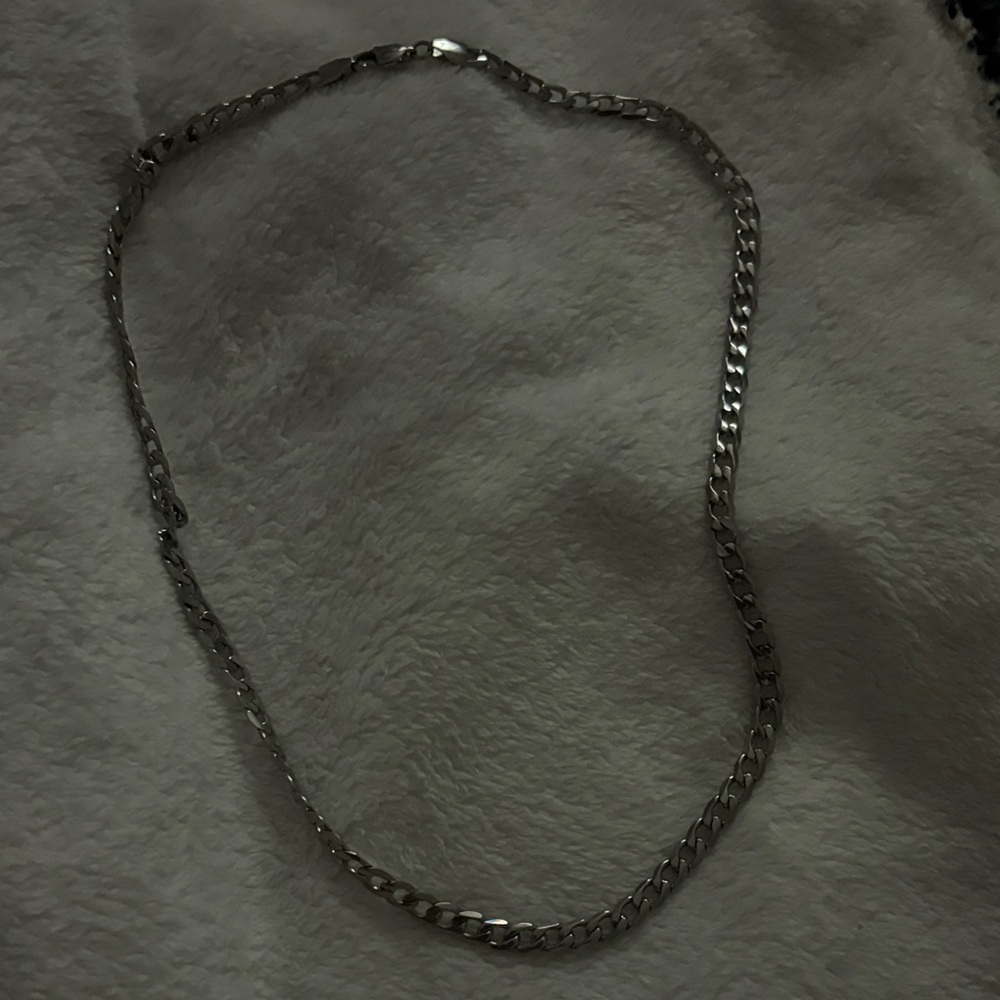 Men's 24" Sterling Silver Curb Chain
Necklace